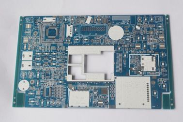 Хорошая цена. Silkscreen разнослоистого soldmask изготовителя доски PCB голубого белый онлайн
